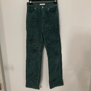 PacSun 90’s Boyfriend Corduroy Embroidered Pants Size 26